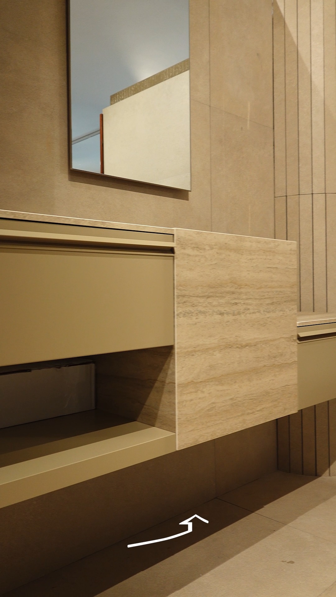 Scopri la collezione bagno 𝐀𝐫𝐝𝐞𝐜𝐨 ✨
Nella linea Re Start Poker